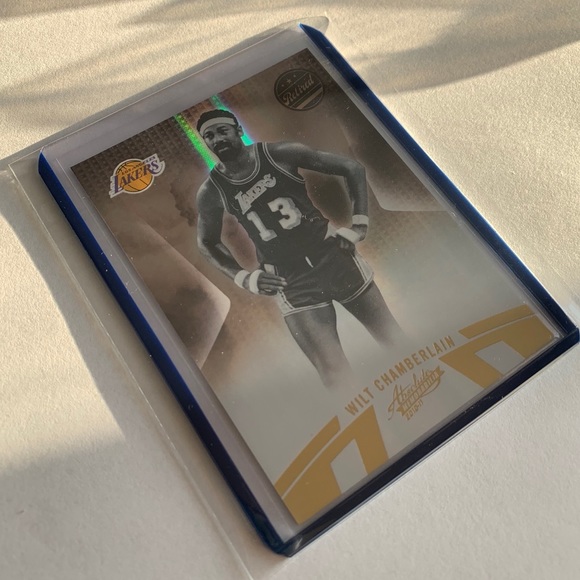 Wilt Chamberlain ‘11 Panini Parallel 091/499 - Picture 4 of 8